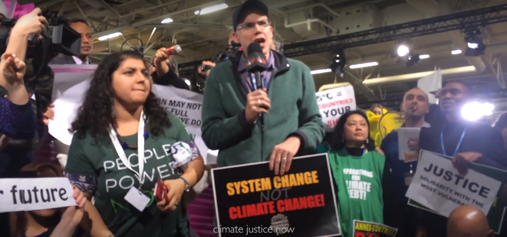 COP21精彩時刻-Biggest Action in COP21 venue | 台灣青年氣候聯盟 Taiwan Youth Climate ...